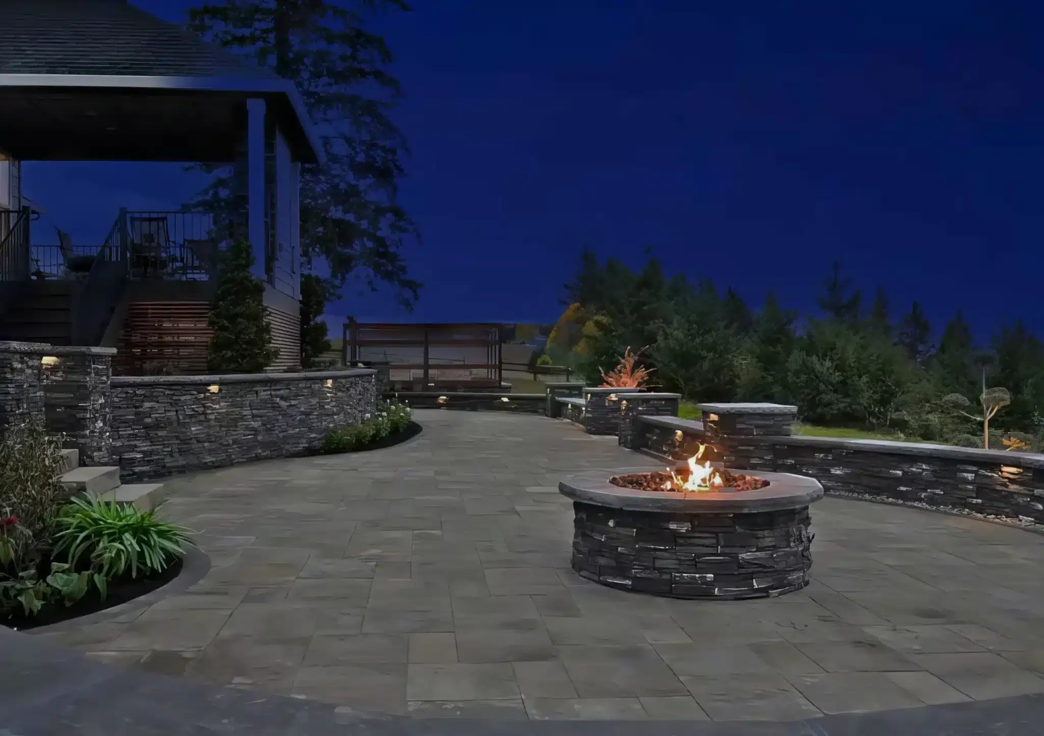 Back Yard Outdoor Living in Portland Oregon