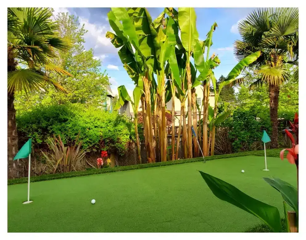 Synthetic Golf Turf