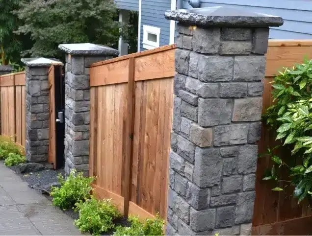 Custom Wood Fences Portland Oregon
