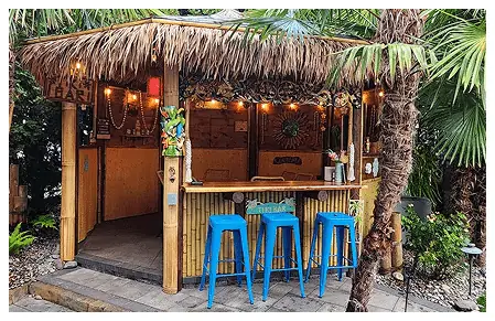 Tropical Garden Living Space In Portland Area